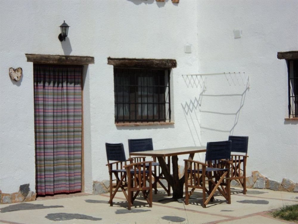 Cuevas Hammam Abuelo Jose Apartment